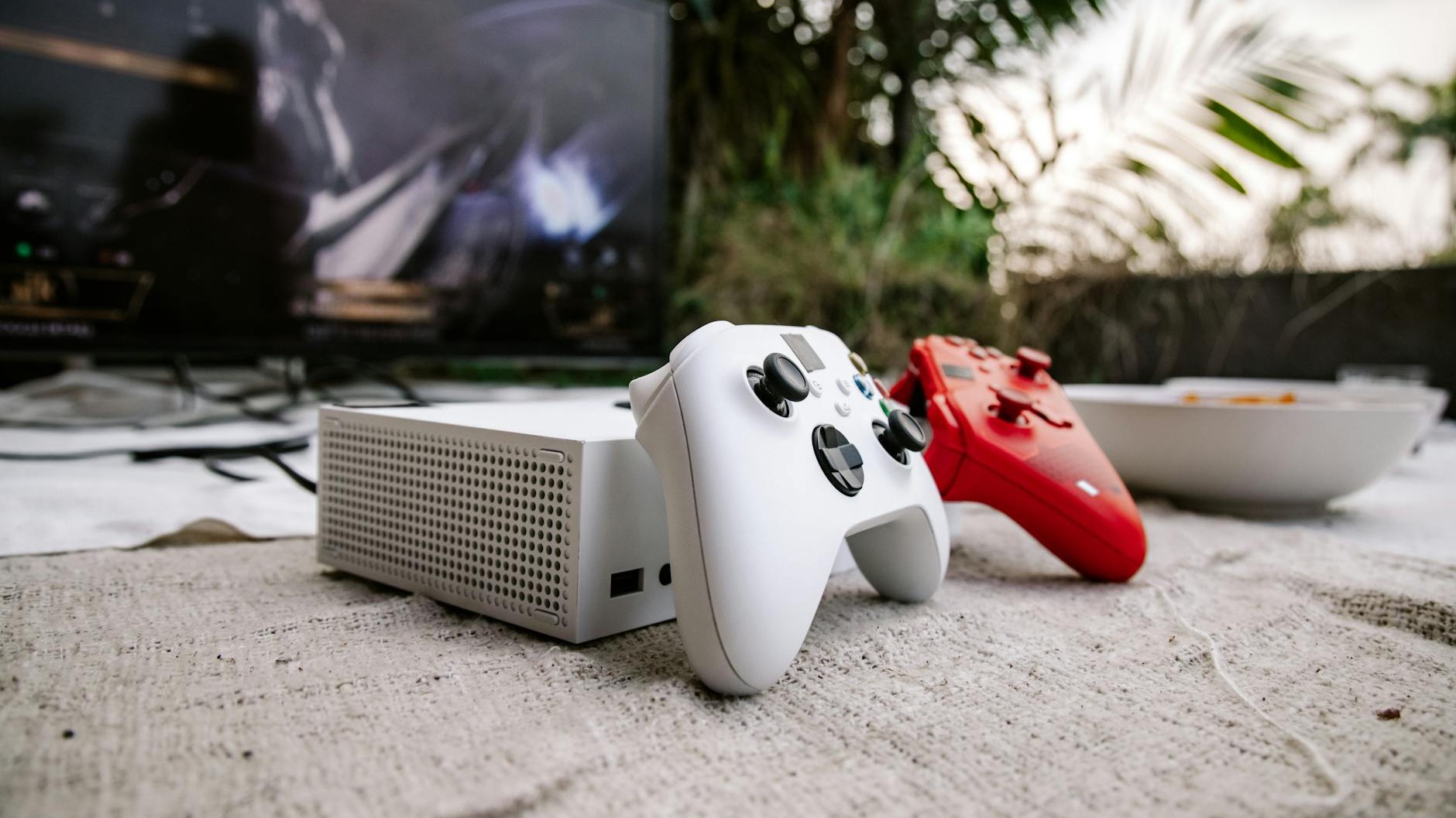 J'ai rebranché ma vieille console sur ma TV 4K : l'erreur qui gâchait toute l'image (et provoquait un décalage)