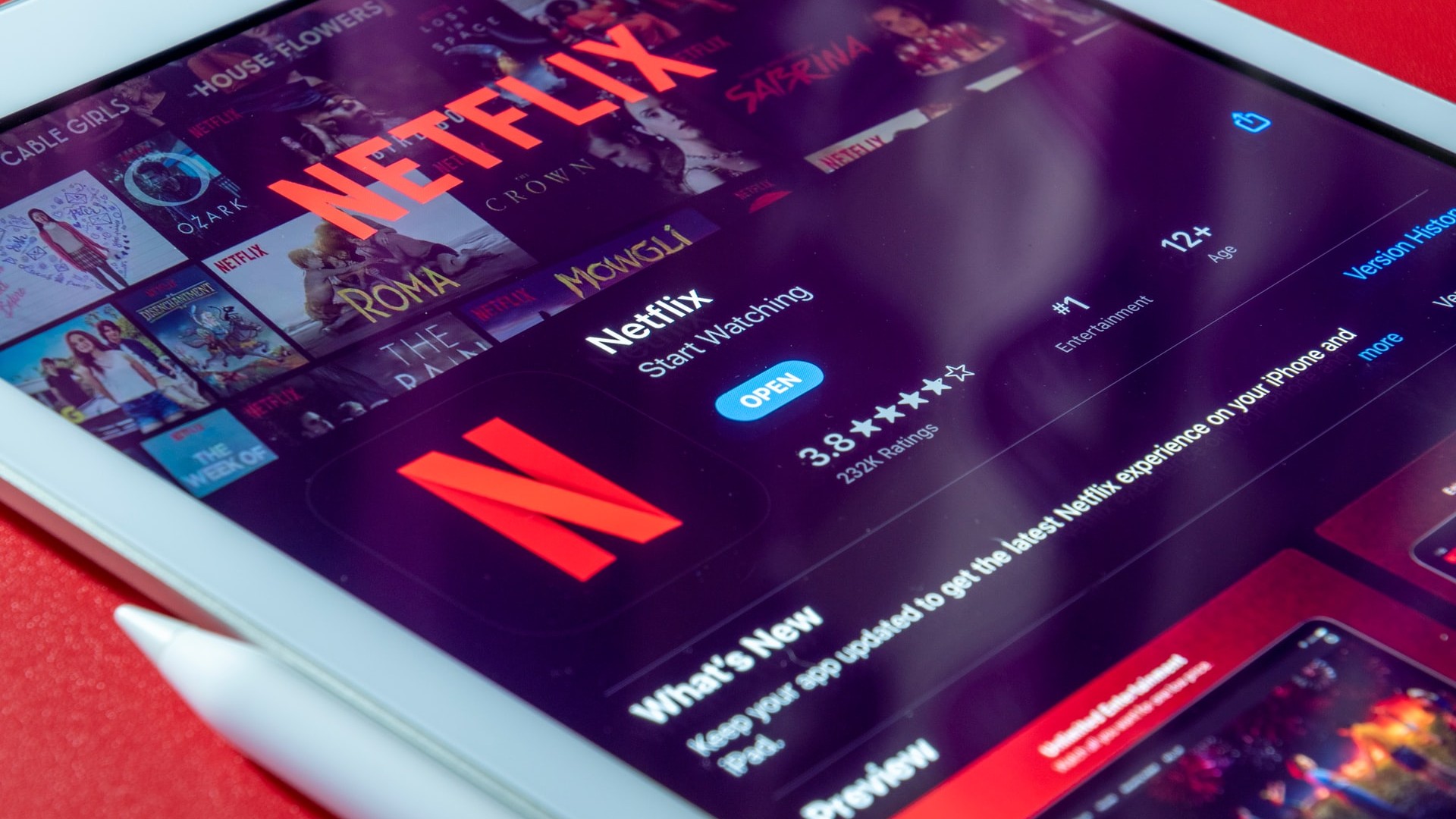 J'ai regardé Netflix sur la TV de ma location de vacances sans me déconnecter avant de partir : des semaines plus tard, j'...