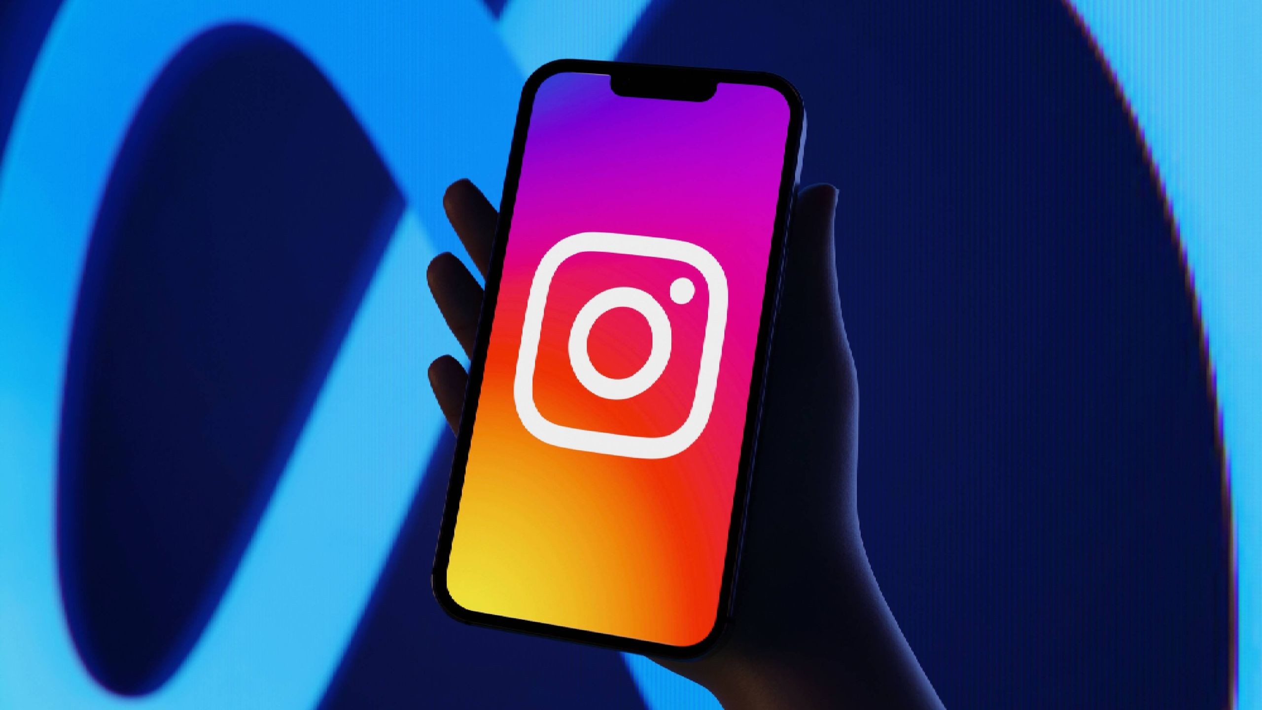 « Je pensais que mes photos restaient juste sur mon profil » : pourquoi le formulaire caché dans les paramètres Instagram ...