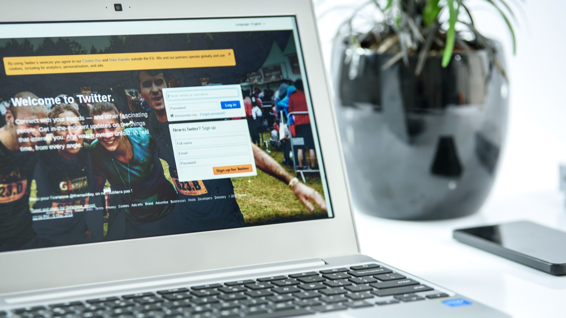 J'ai chiné un PC portable 25 € en braderie juste pour dépanner mon fils : au premier démarrage, un écran m'a réclamé un mo...